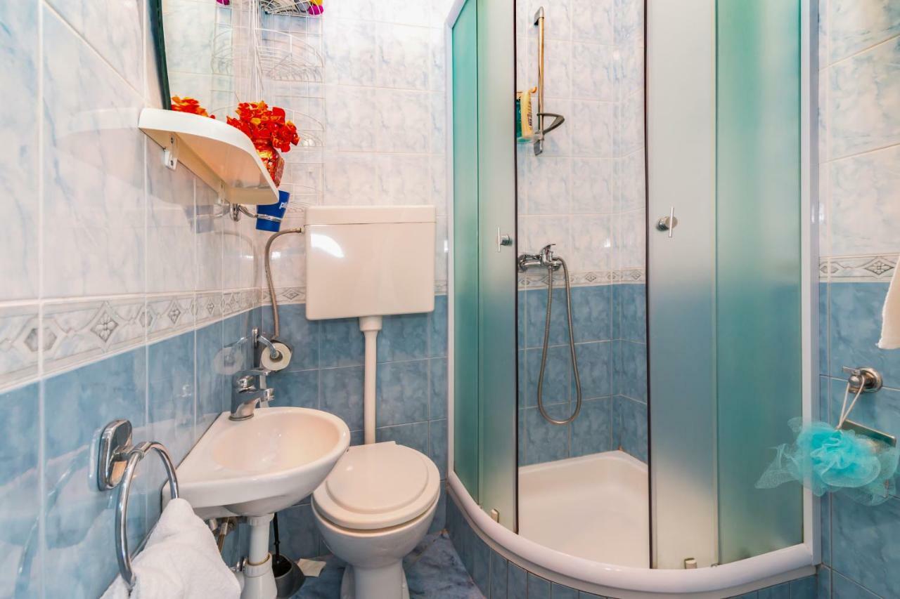 Apartmani "Ostro" Crikvenica Kraljevica Eksteriør billede